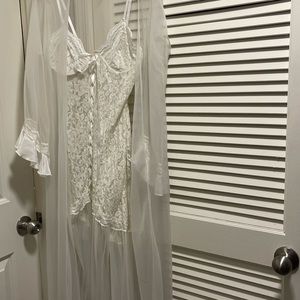 New night slip and robe and underwear